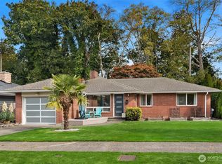 10622 9th Ave NW, Seattle, WA