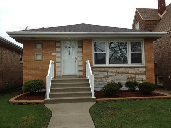 390 E Diane Dr, Buffalo Grove, IL 60089