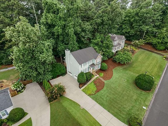 4th image of 3385 New Heritage Dr