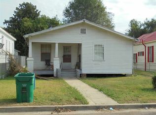 7 W Woodlawn Ave, Natchez, MS 39120