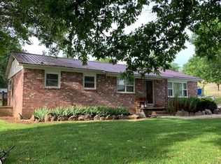 7413 Rally Hill Rd, Everton, AR 72633