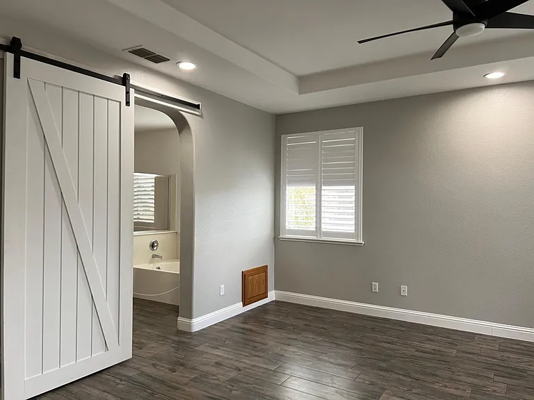 918 Shelter Cove Ct — Photo 14