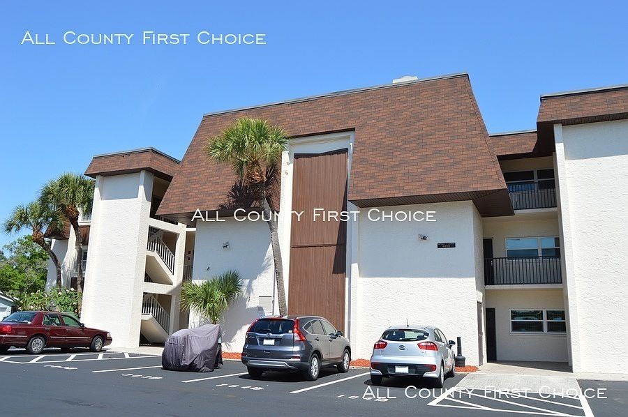 1st image of 6370 1st St N APT 201
