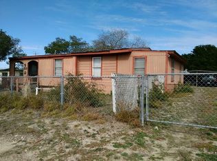 908 Glenn St, Zapata, TX 78076