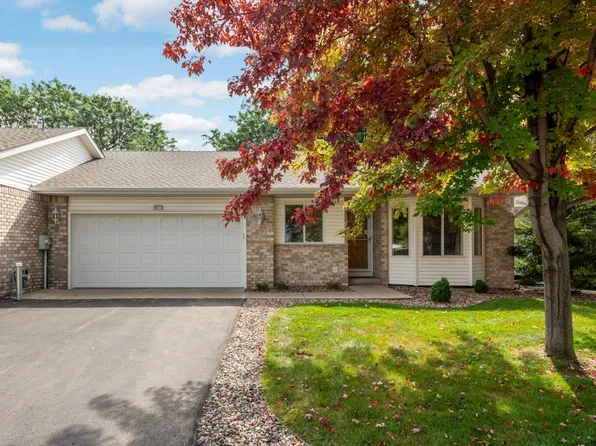 15972 Hyland Dr, Apple Valley, MN 55124