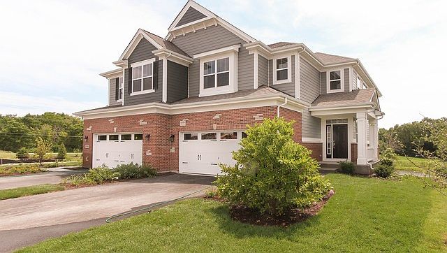 1st image of 27 W 189 W Breme Lot 12.01