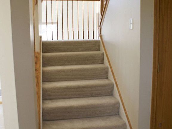 4th image of 1755 Apple Valley Dr