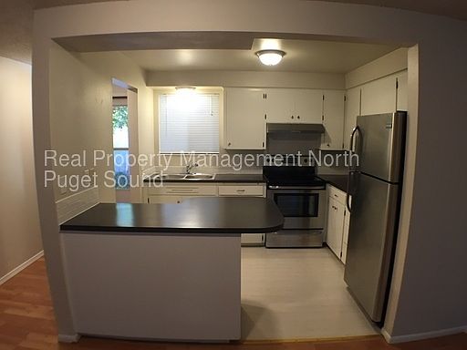 4th image of 2509 61st St
