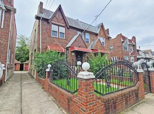 13638 Westgate St, Springfield Gardens, NY 11413