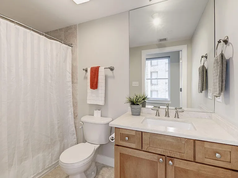 1425 Rhode Island Ave NW #51 — Photo 19