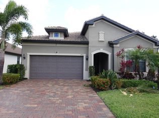 7703 Winding Cypress Dr, Naples, FL 34114