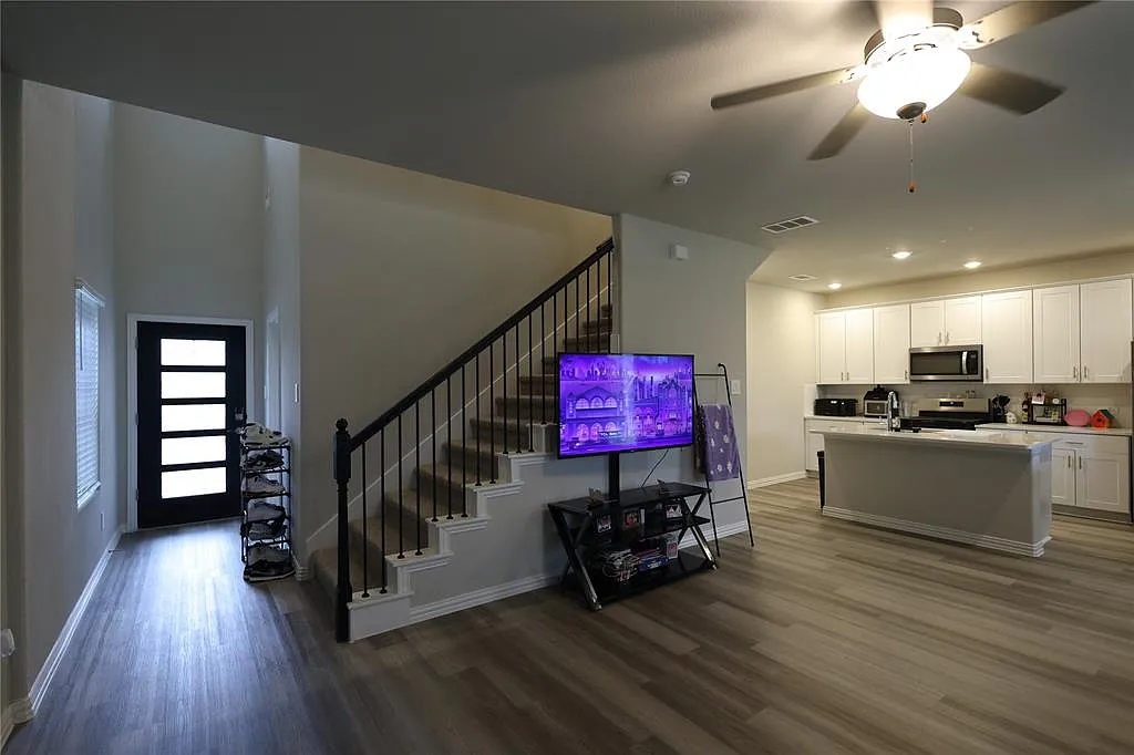 Building Photo - 3815 Cisco Dr