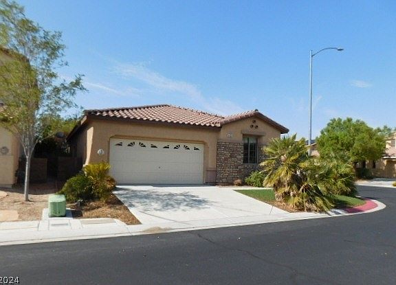 4th image of 4429 Desert Park Ave