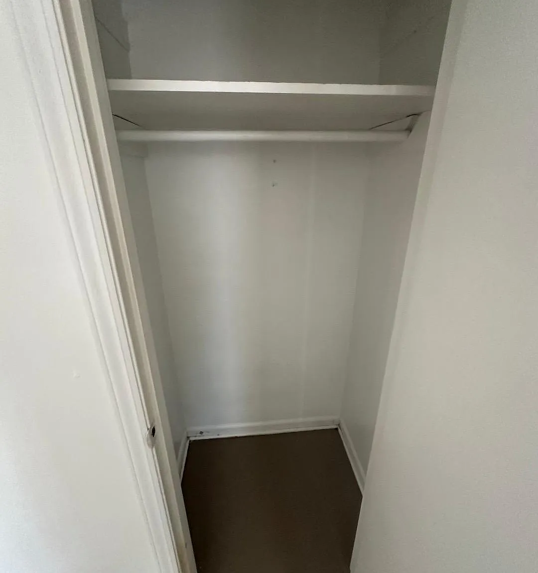2 bed, 800 sqft, $775 — Photo 3