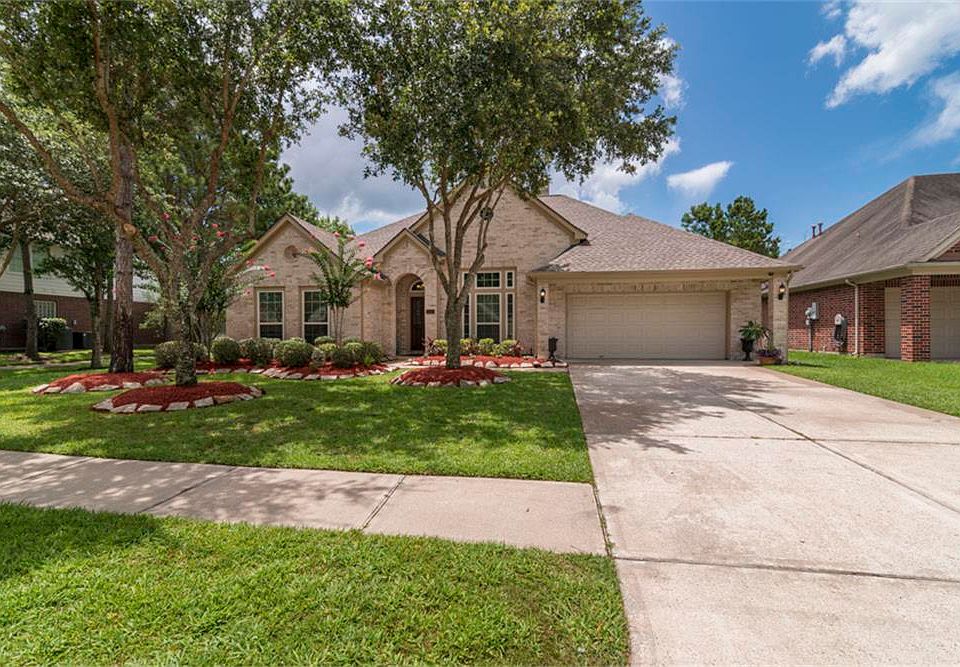 1st image of 3130 Autumn Leaf Dr