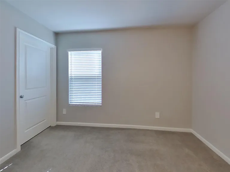 15673 Briar Forest Dr — Photo 7