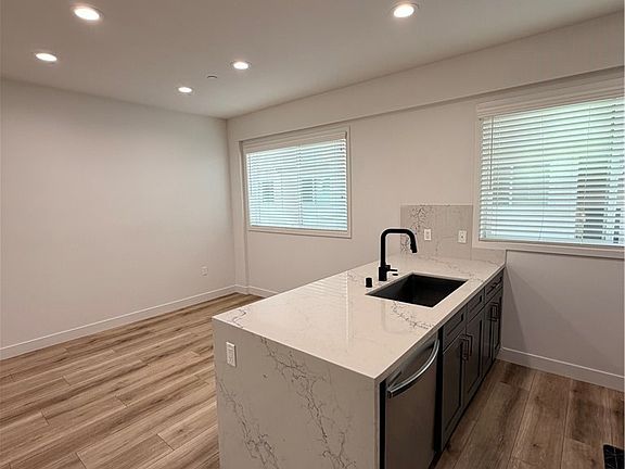 5th image of 14662 W Sara Ln #14662