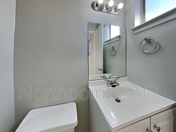 5th image of 6431 Sandy Oaks Dr