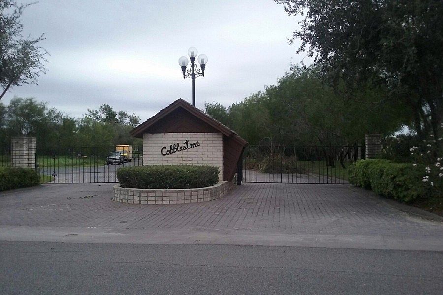 1st image of 3209 W Cobblestone Creek Dr
