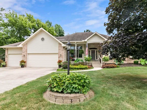 109 Lakeview Dr, Hartford City, IN 47348