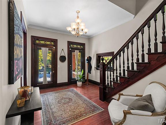 3rd image of 3009 Allen Ave