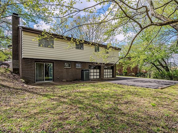 5th image of 2501 College Park Rd