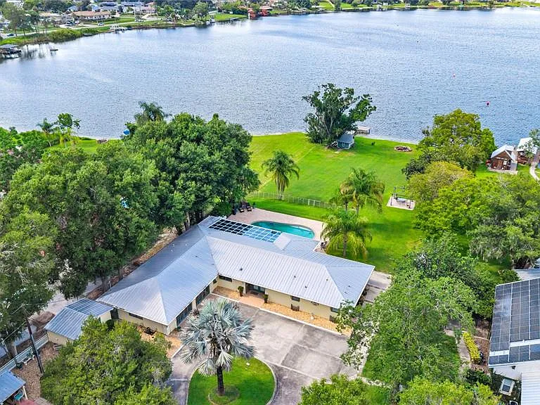6659 Lake Cane Dr — Photo 52