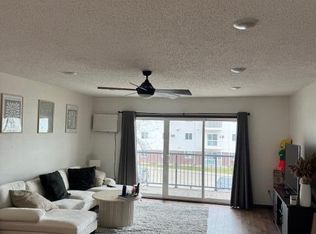 815 Duke Dr APT 313, Grand Forks, ND 58201