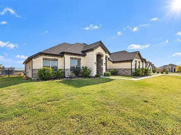 3rd image of 6509 Earley Way