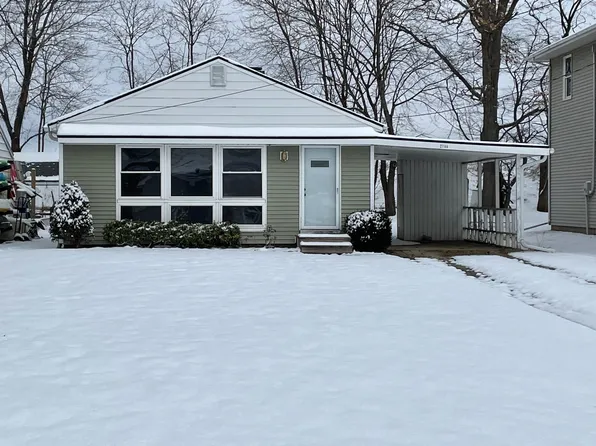 27144 Curtis Dr, Edwardsburg, MI 49112
