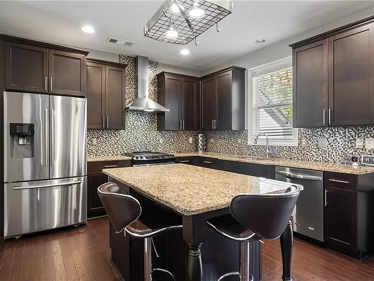 1739 Hollingsworth Blvd NW — Photo 11