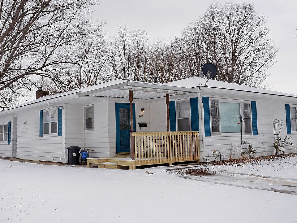 1st image of 439 Wallace St
