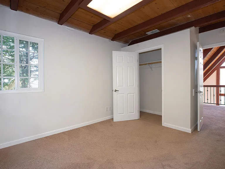 521 Pioneer Rd — Photo 23