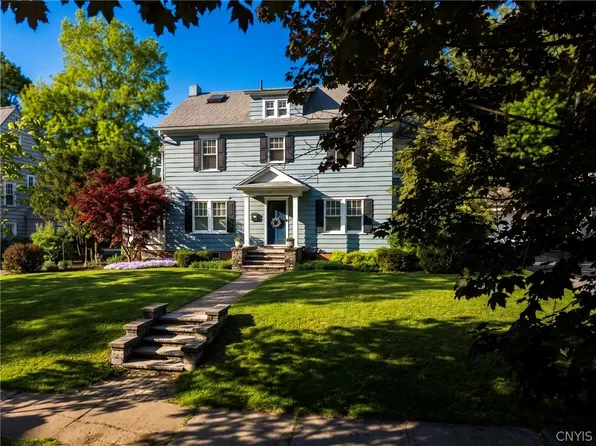 111 Circle Rd, Syracuse, NY 13210