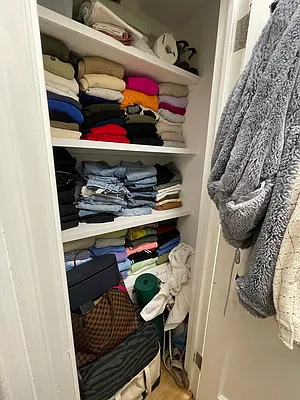 Rented by Buchbinder & Warren | media 22