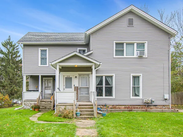 131 S Main St, Olivet, MI 49076