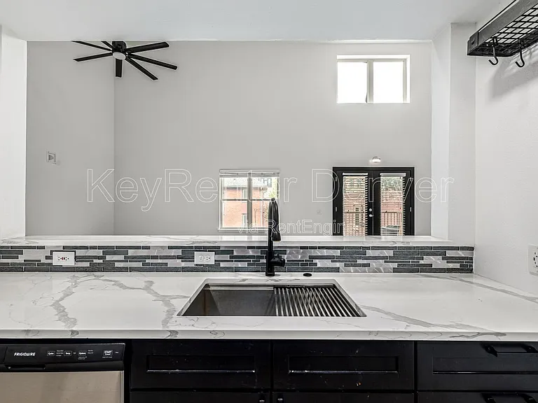 837 E 17th Ave #2K — Photo 19
