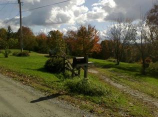 830 Middle Rd, Franklin, VT 05457
