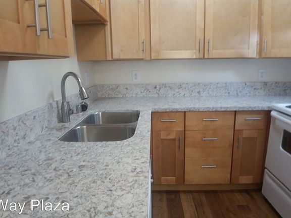 2nd image of 545 Park Way APT 23