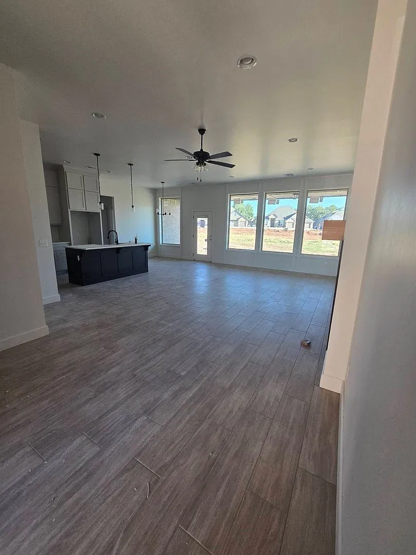 Brand New Construction in Siena Springs! — Photo 2