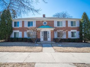 8225 W Center St, Milwaukee, WI 53222