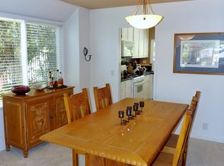22461 Claremont Dr, Santa Clarita, CA 91350