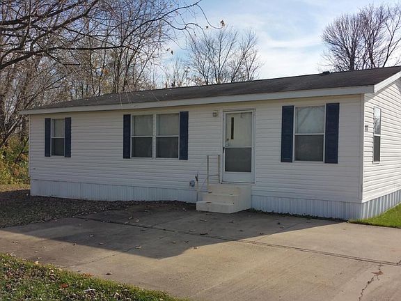 3rd image of 117 Cypress Dr
