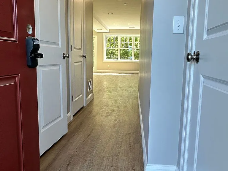 2188 Braley Rd — Photo 11