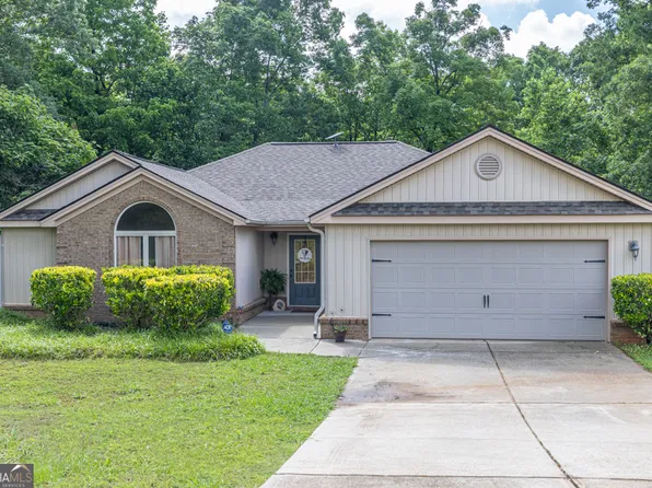 377 Shadow Lake Dr, Arnoldsville, GA 30619