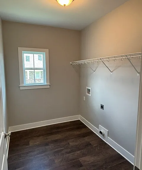 549 Ridgeland Rd — Photo 4