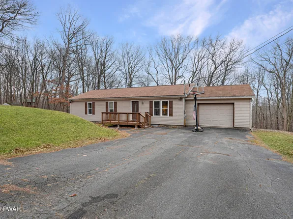 108 Clover Pl, Milford, PA 18337