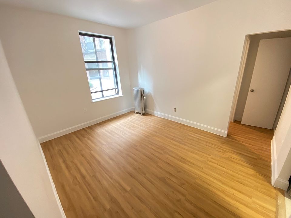 1st image of 48-25 46th St APT 1B