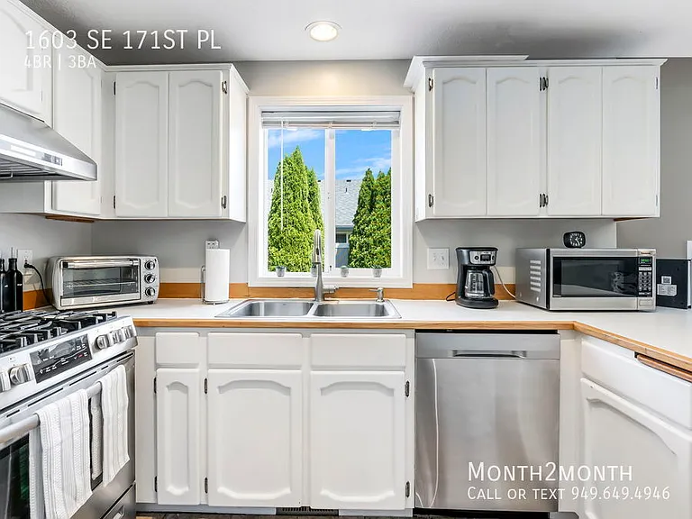 1603 SE 171st Pl — Photo 8