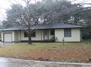 305 Mathilda Dr, Sulphur, LA 70663